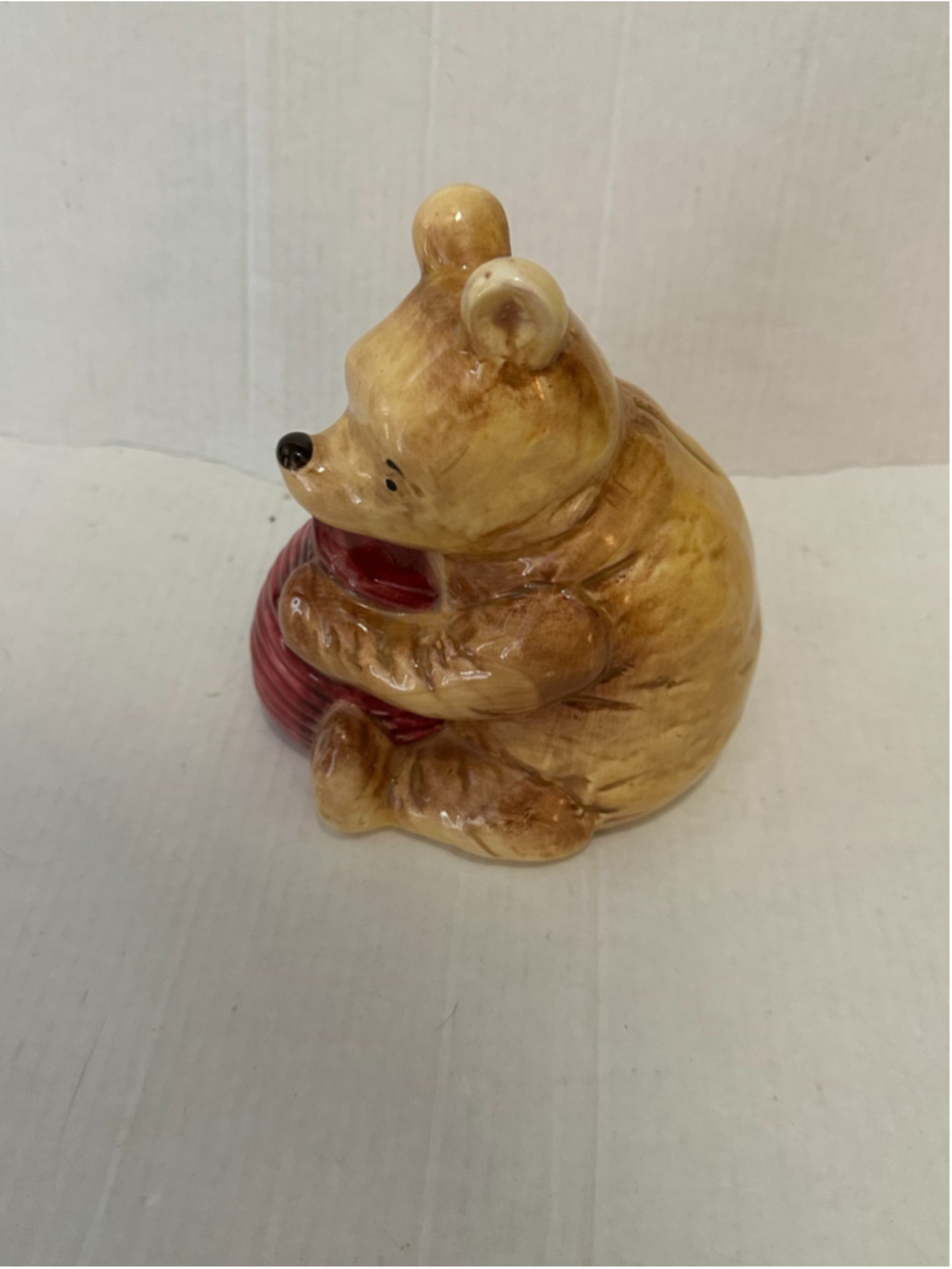 Vintage Disney Classic Winnie the Pooh ceramic coin bank, designed by Charpente. - Picture 2 of 4